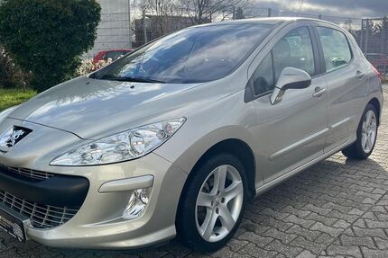 Peugeot 308 76.000 km 4.990 &euro; Eschweiler 52249
