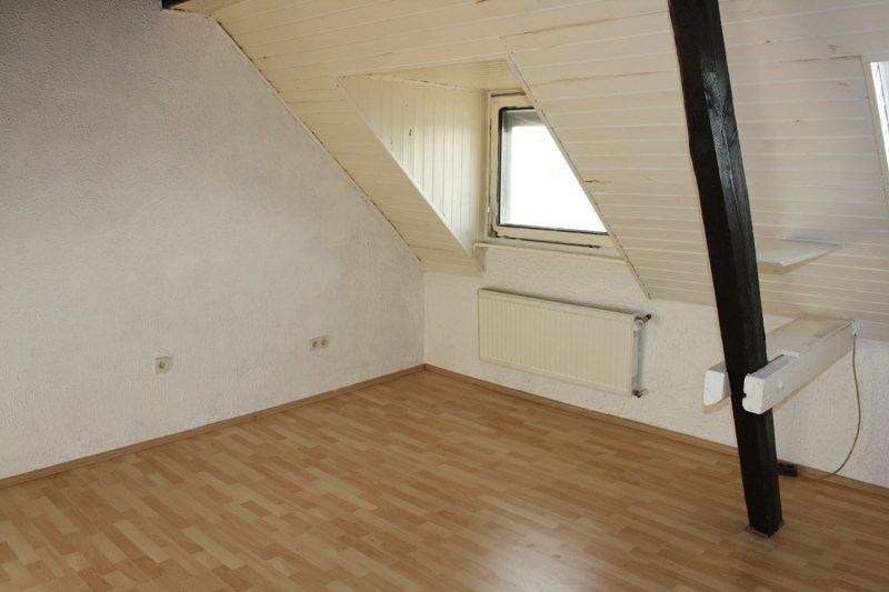 Einfamilienhaus Düren Merken - 6 Zimmer, 160 m&sup2;, 239.000&euro; | Angebot:25707096
