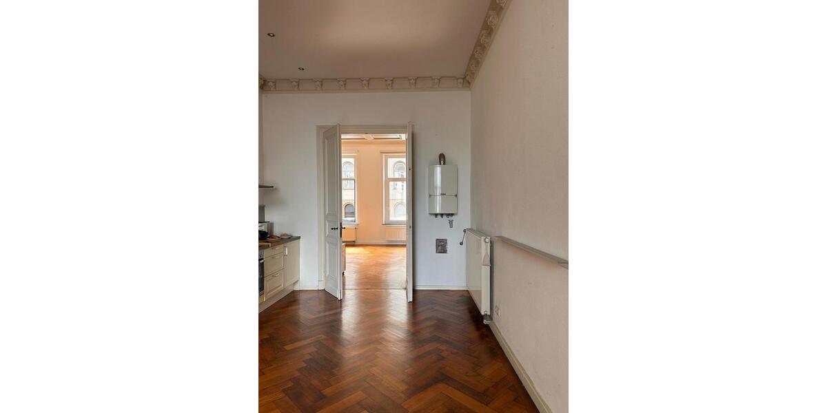 Hochparterre Aachen Aachen-Mitte - 2 Zimmer, 65 m&sup2;, 1.300&euro; | Angebot:26313851