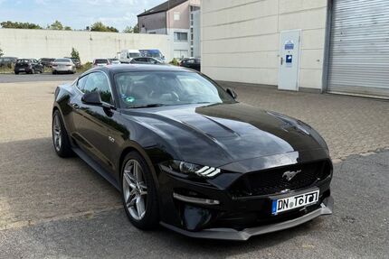 Ford Mustang 42.390 km 41.999 € Düren 52353