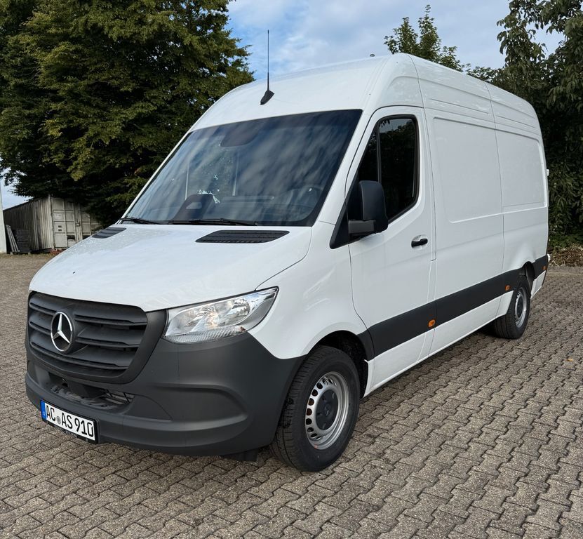 Mercedes-Benz Sprinter 3.000 km 49.900 € Stolberg 52223
