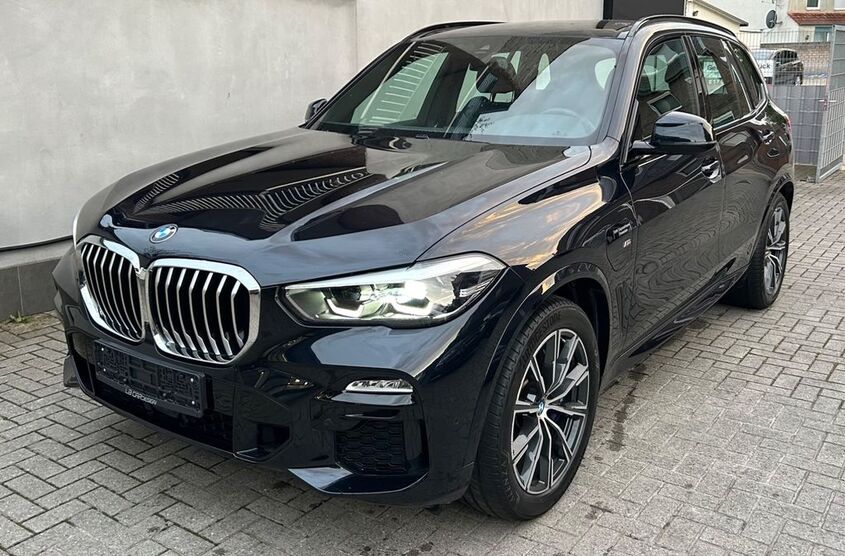 BMW X5 107.000 km 42.900 € Übach Palenberg 52531
