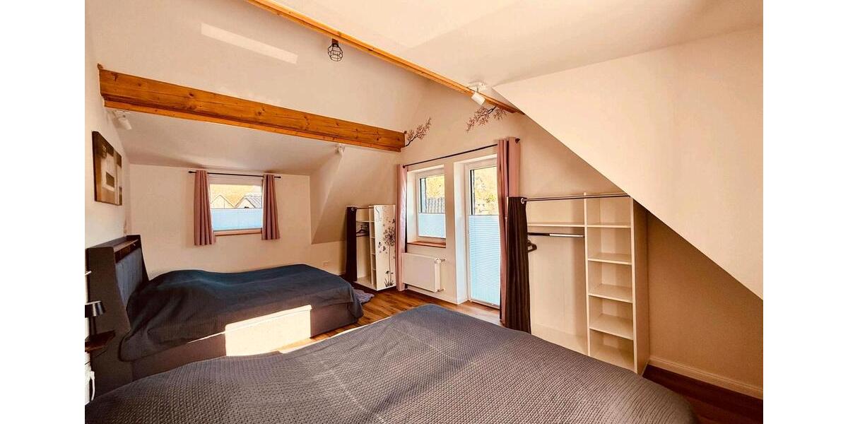 Etagenwohnung Simmerath - 14 Zimmer, 310 m&sup2;, 12.345&euro; | Angebot:26294793