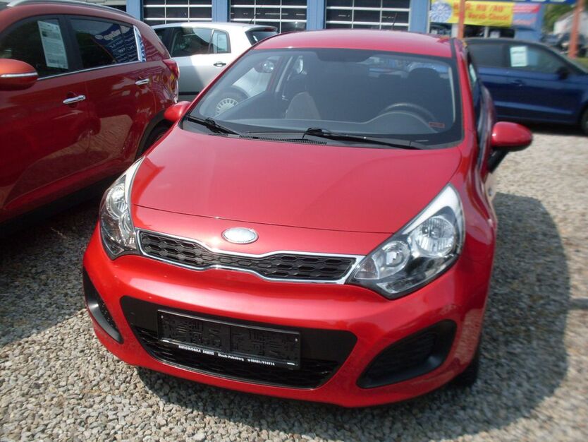 Kia Rio 128.000 km 4.950 € Übach-Palenberg 52531
