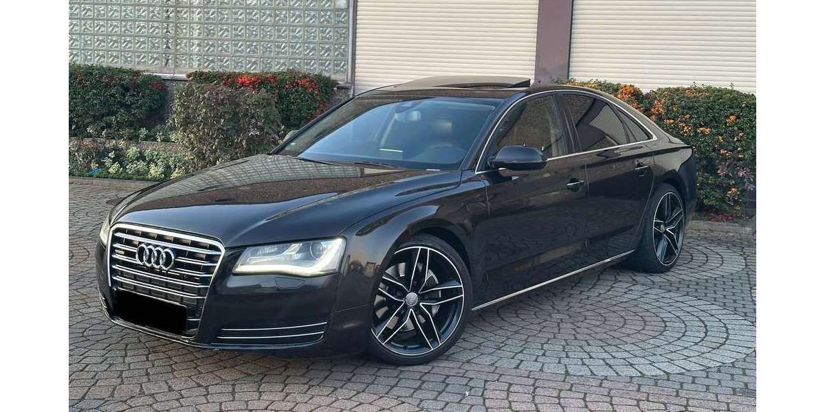Audi A8 275.000 km 11.500 &euro; aachen 52068