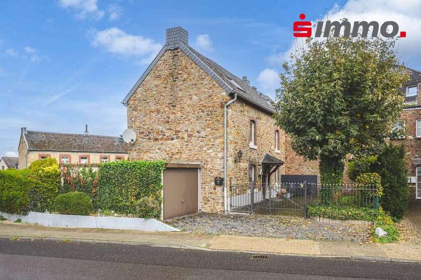 Haus zum Kaufen in Aachen 319.000 € 120 m² 4 zimmer