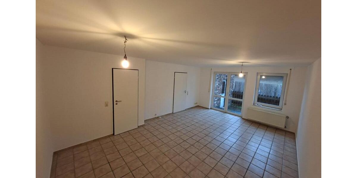 Doppelhaushälfte Aachen Aachen-Mitte - 3.5 Zimmer, 108 m&sup2;, 1.250&euro; | Angebot:26025205