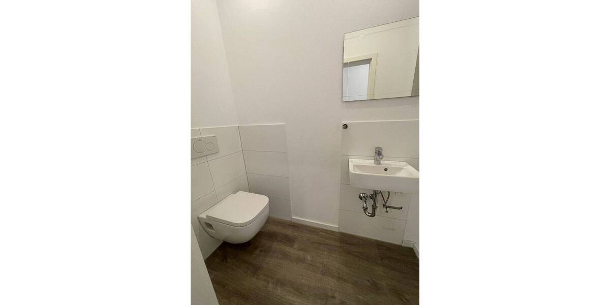 Gewerbeobjekt Aachen Eilendorf - 5 Zimmer, 98 m&sup2;, 1.200&euro; | Angebot:26417597