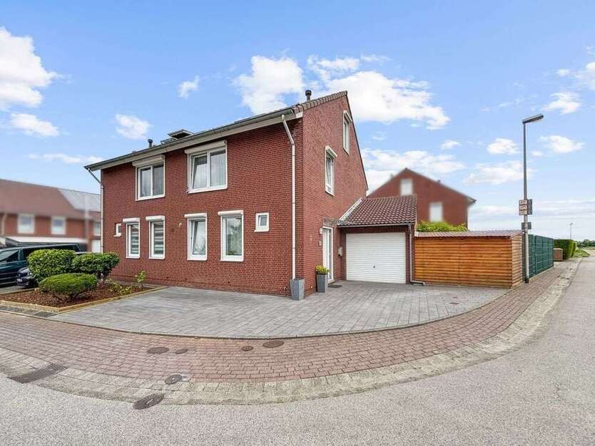 Haus zum Kaufen in Übach-Palenberg 355.000 € 115 m²