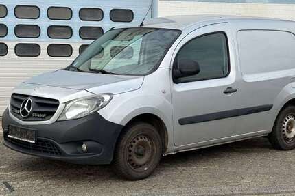 Mercedes-Benz Citan 317.000 km 2.999 € Düren 52353