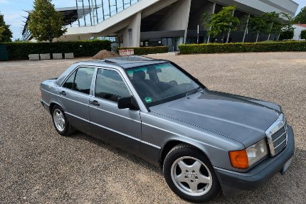 Mercedes-Benz 190 321.000 km 3.800 &euro; Aachen 52062