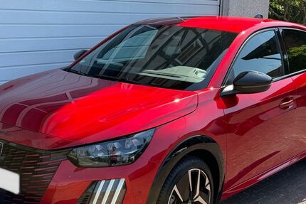 Peugeot 208 25.185 km 18.990 &euro; Nideggen 52385
