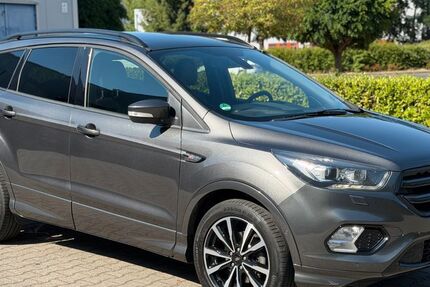 Ford Kuga 72.650 km 15.990 &euro; Alsdorf 52477