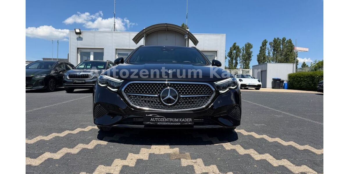 Mercedes-Benz E 220 2.700 km 57.490 &euro; Eschweiler 52249