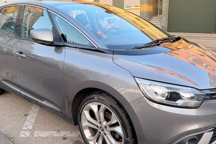 Renault Scenic 182.000 km 5.450 &euro; Aachen 52080