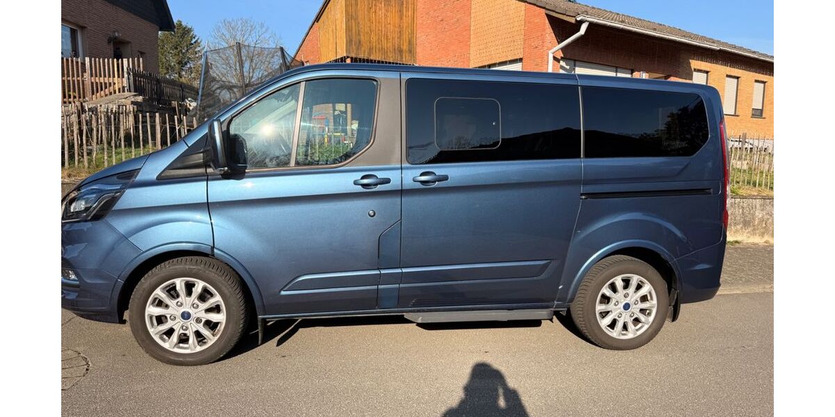Ford Tourneo Custom 69.299 km 28.900 &euro; Hürtgenwald 52393