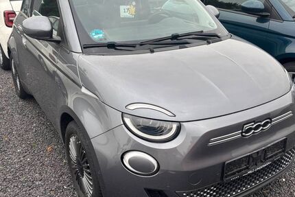 Fiat 500 40.000 km 15.900 € Jülich 52428