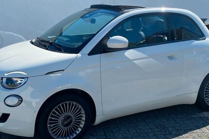Fiat 500e 14.041 km 22.990 &euro; Baesweiler 52499