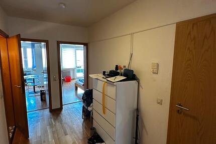 Schöne Wohnung mit Balkon zu vermieten zimmer