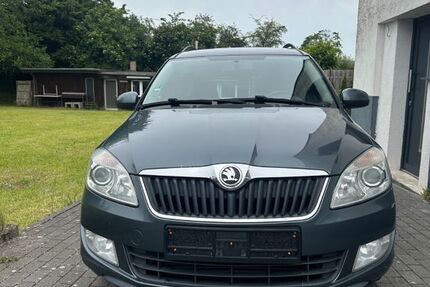 Skoda Roomster 276.400 km 2.400 &euro; Herzogenrath 52134