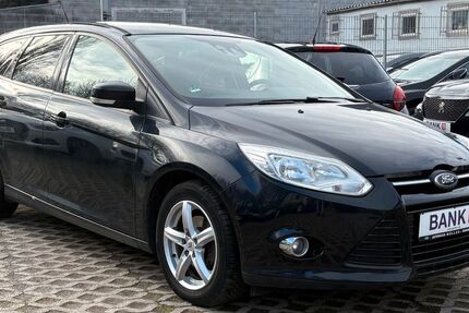 Ford Focus 141.219 km 3.900 &euro; Würselen 52146