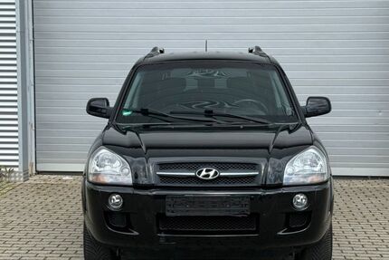 Hyundai TUCSON 146.708 km 3.000 &euro; Düren 52349