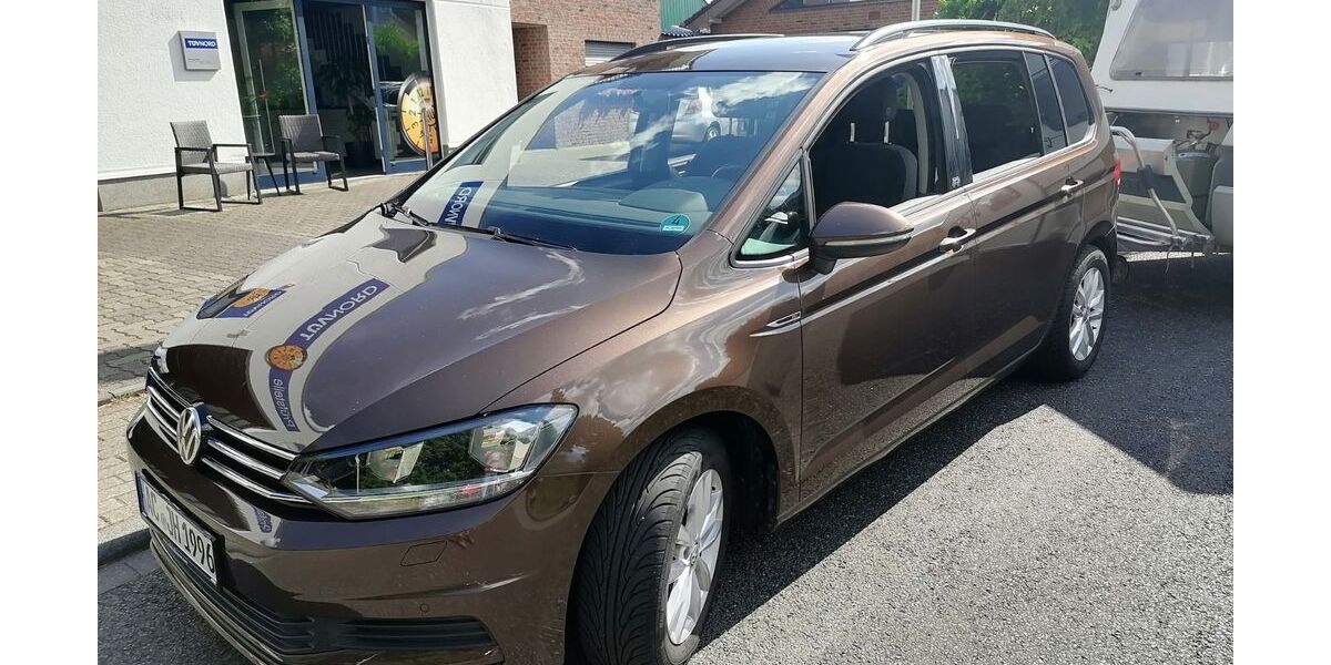 VW Touran 132.000 km 16.500 &euro; Würselen 52146