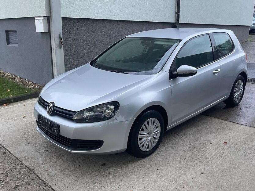 VW Golf 130.000 km 4.000 € Aachen 52070