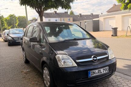 Opel Meriva 190.000 km 800 &euro; Düren 52353