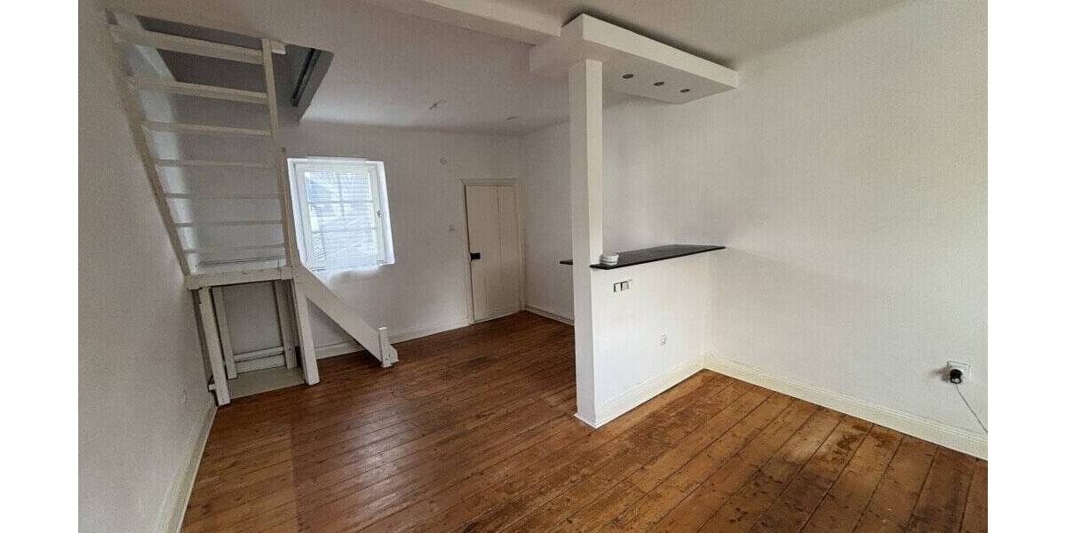 Etagenwohnung Aachen Horbach - 5 Zimmer, 131 m&sup2;, 229.000&euro; | Angebot:26192203