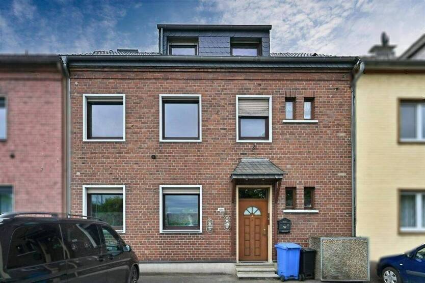 Viel Platz für Familie: Haus mit Garten, Charme und Potenzial!