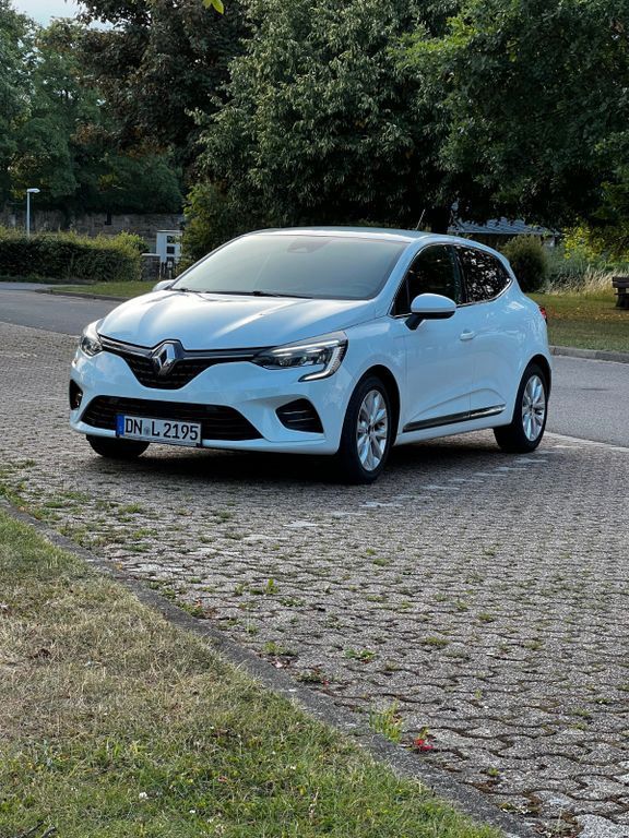 Clio