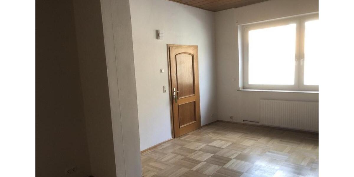 Erdgeschoßwohnung Alsdorf - 4 Zimmer, 86 m&sup2;, 700&euro; | Angebot:25723638