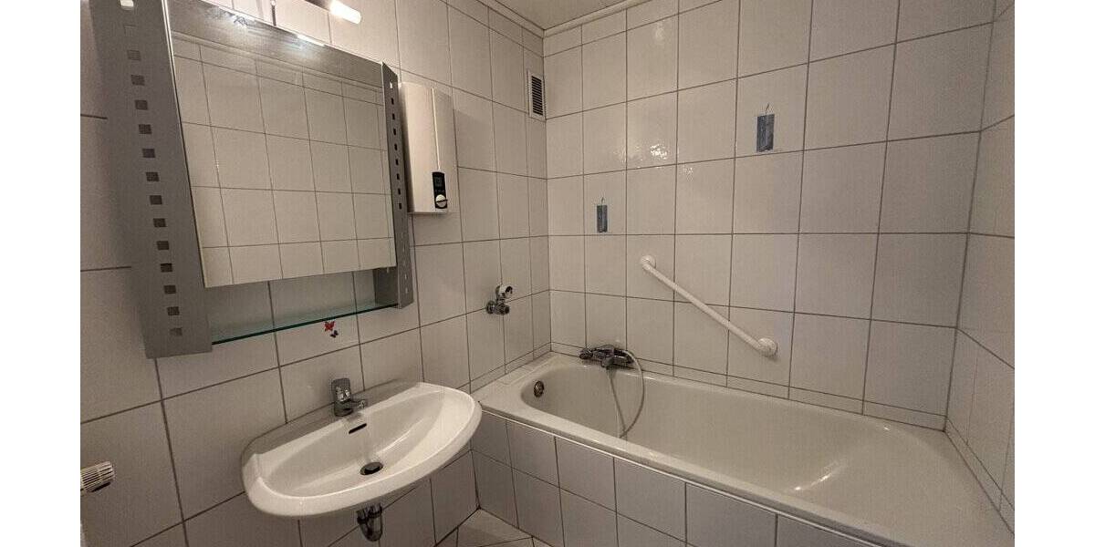 Etagenwohnung Aachen Aachen-Mitte - 3 Zimmer, 83 m&sup2;, 215.000&euro; | Angebot:26176719