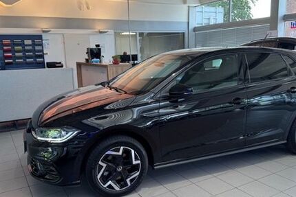 VW Polo 13.500 km 25.989 &euro; Baesweiler 52499