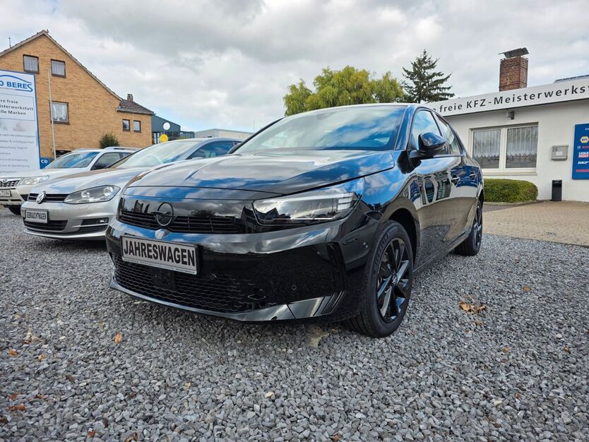 Opel Corsa 1.492 km 18.900 € Heinsberg 52525