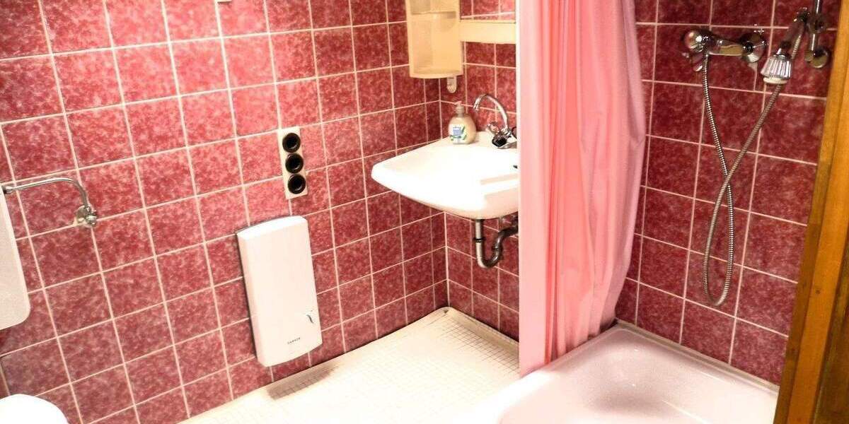 Bungalow Baesweiler - 5 Zimmer, 150 m&sup2;, 300.000&euro; | Angebot:25671392