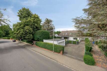 Haus Jülich - 7 Zimmer, 233 m&sup2;, 619.000&euro; | Angebot:26919563