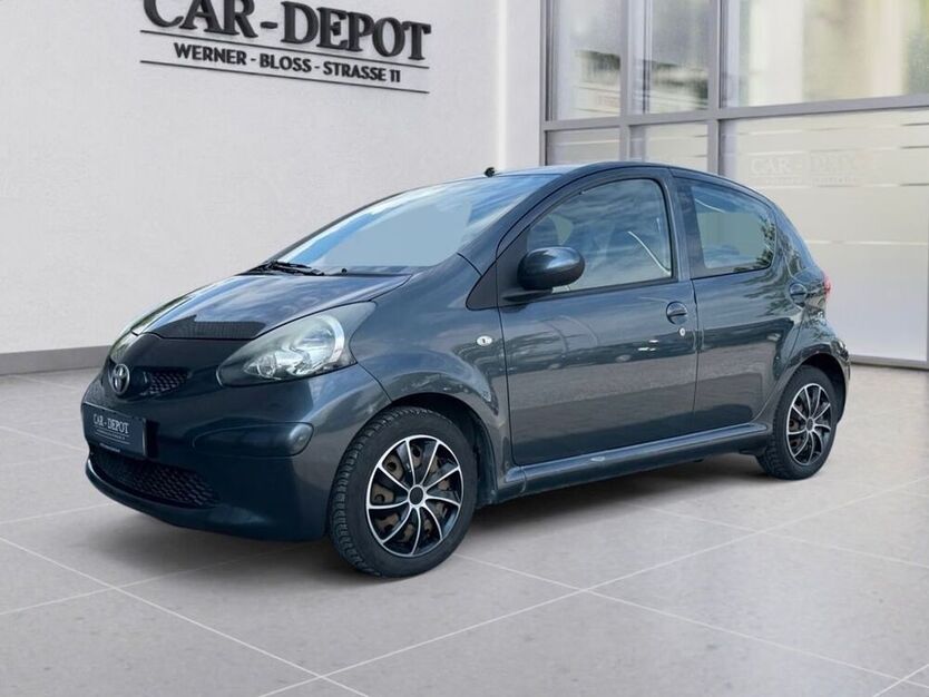 Aygo (X)