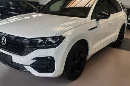 VW Touareg 60.600 km 48.990 &euro; Monschau (bei Aachen) 52156