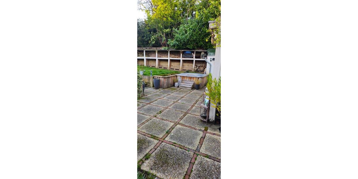 Einfamilienhaus Übach-Palenberg Palenberg - 2 Zimmer, 100 m&sup2;, 1.300&euro; | Angebot:25720935