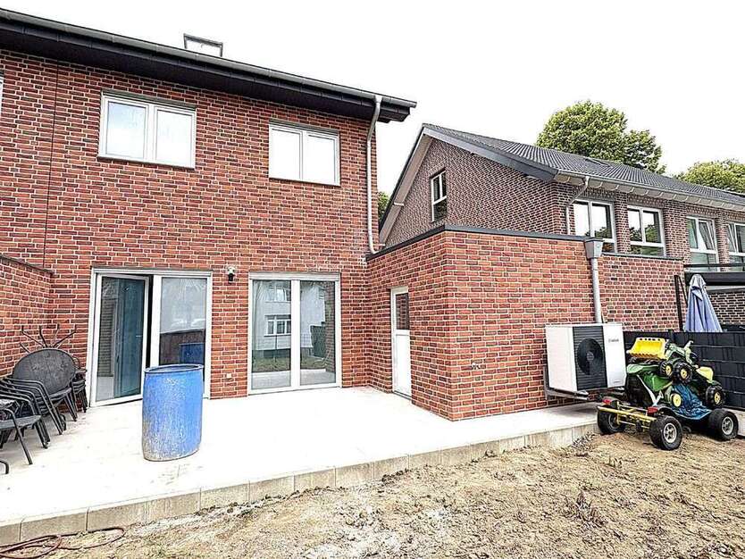 Haus zum Mieten in Herzogenrath 1.700 € 150 m²