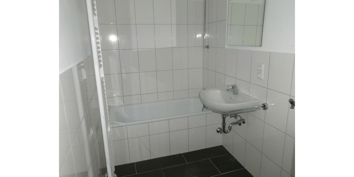 Erdgeschoßwohnung Aachen Aachen-Mitte - 2 Zimmer, 73 m&sup2;, 764&euro; | Angebot:25153090