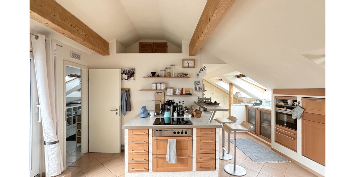 JÄSCHKE - Elegante Eigentumswohnung mit Loggia in Eschweiler-Kinzweiler - Dachgeschoßwohnung Eschweiler / Kinzweiler Kinzweiler | Angebot:19607858