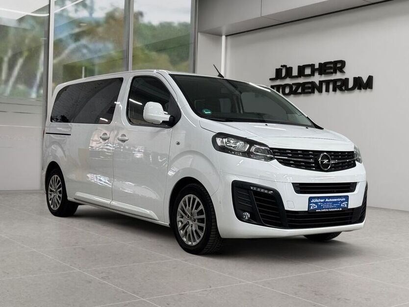 Zafira Life
