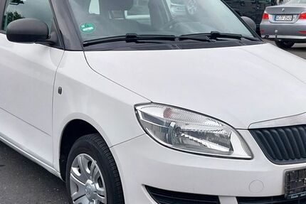 Skoda Fabia 223.000 km 2.700 &euro; Eschweiler 52249