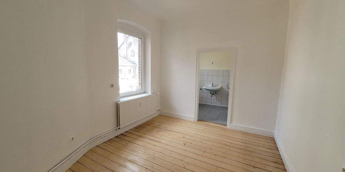 Zimmer Stolberg - 4 Zimmer, 95 m&sup2;, 850&euro; | Angebot:25689244