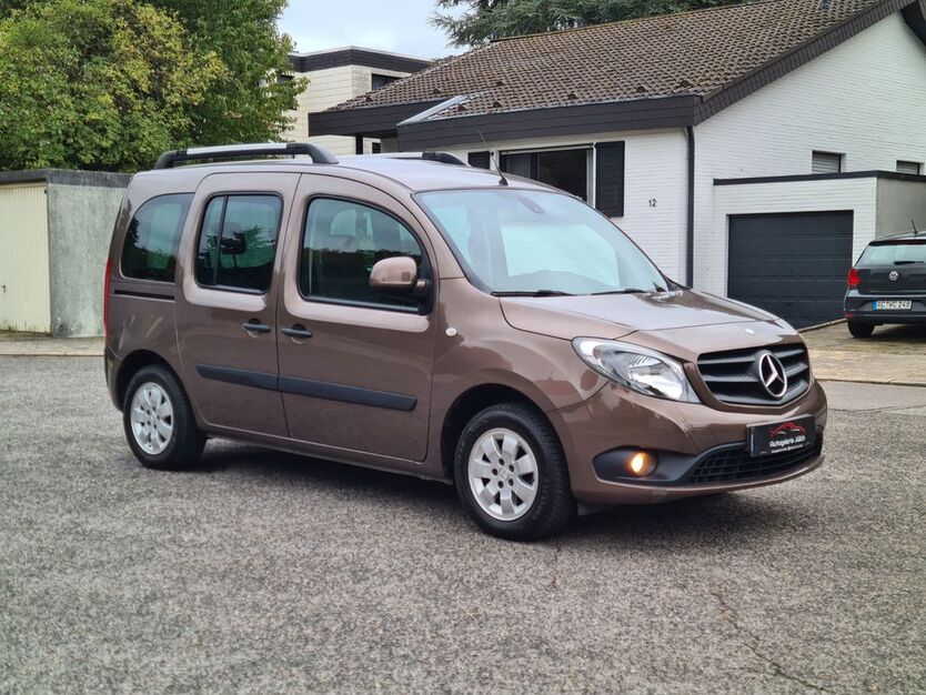 Mercedes-Benz Citan 74.000 km 10.999 € Jülich 52428