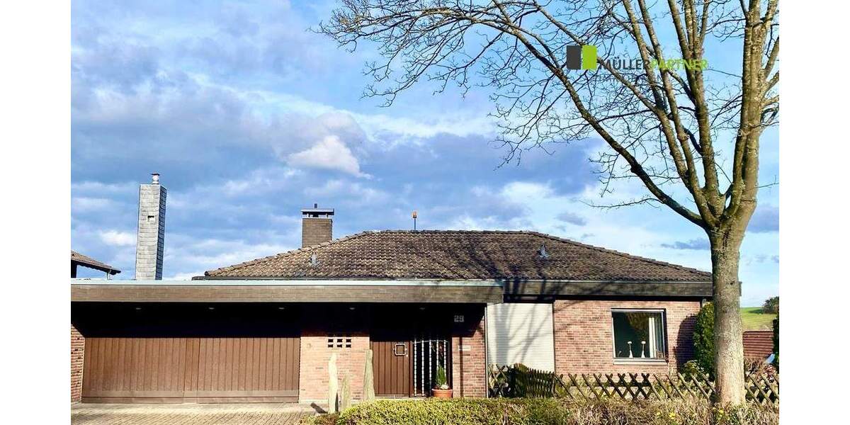 Familienfreundliches Einfamilienhaus mit Doppelgarage in ruhiger Lage von Stolberg-Liester! 6 zimmer