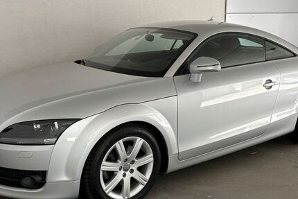Audi TT 182.000 km 6.000 &euro; Aachen 52066